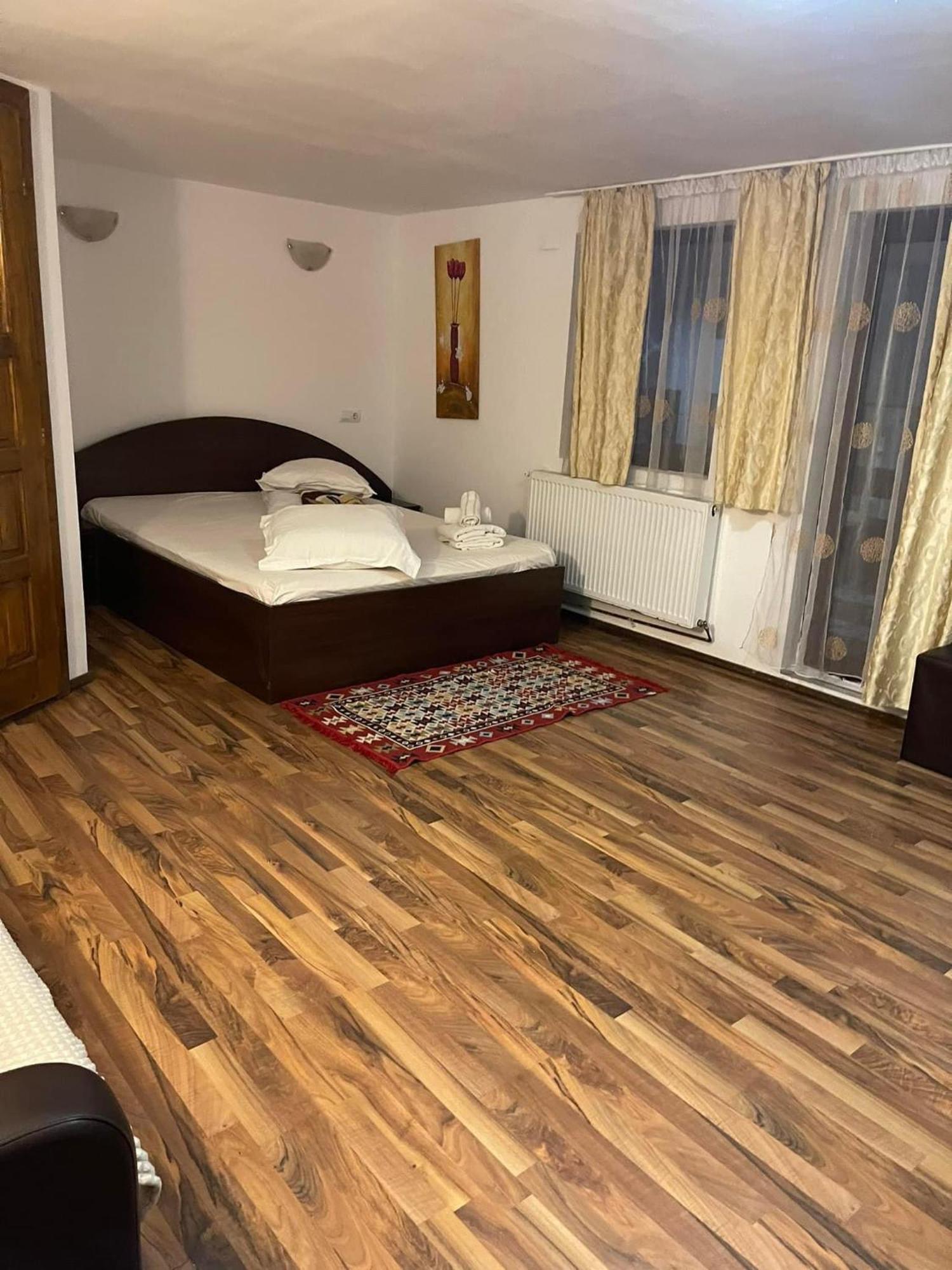Hotel Casa Maria Moieciu C à Moeciu De Sus Extérieur photo
