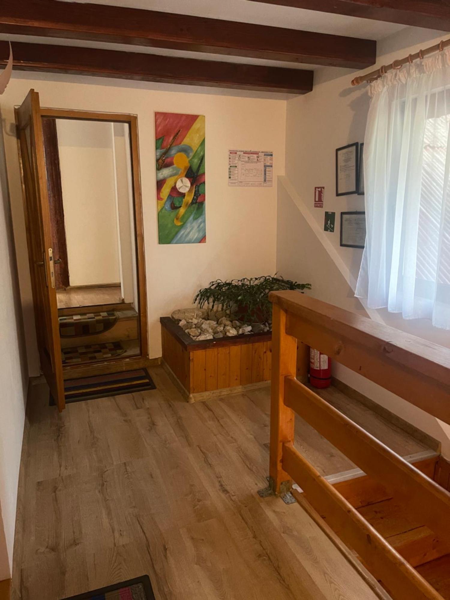 Hotel Casa Maria Moieciu C à Moeciu De Sus Extérieur photo